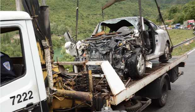 СУРОВОШЋУ ШОКИРАО ЈАВНОСТ: Снимао и смејао се погибији Бањалучанина (ВИДЕО)